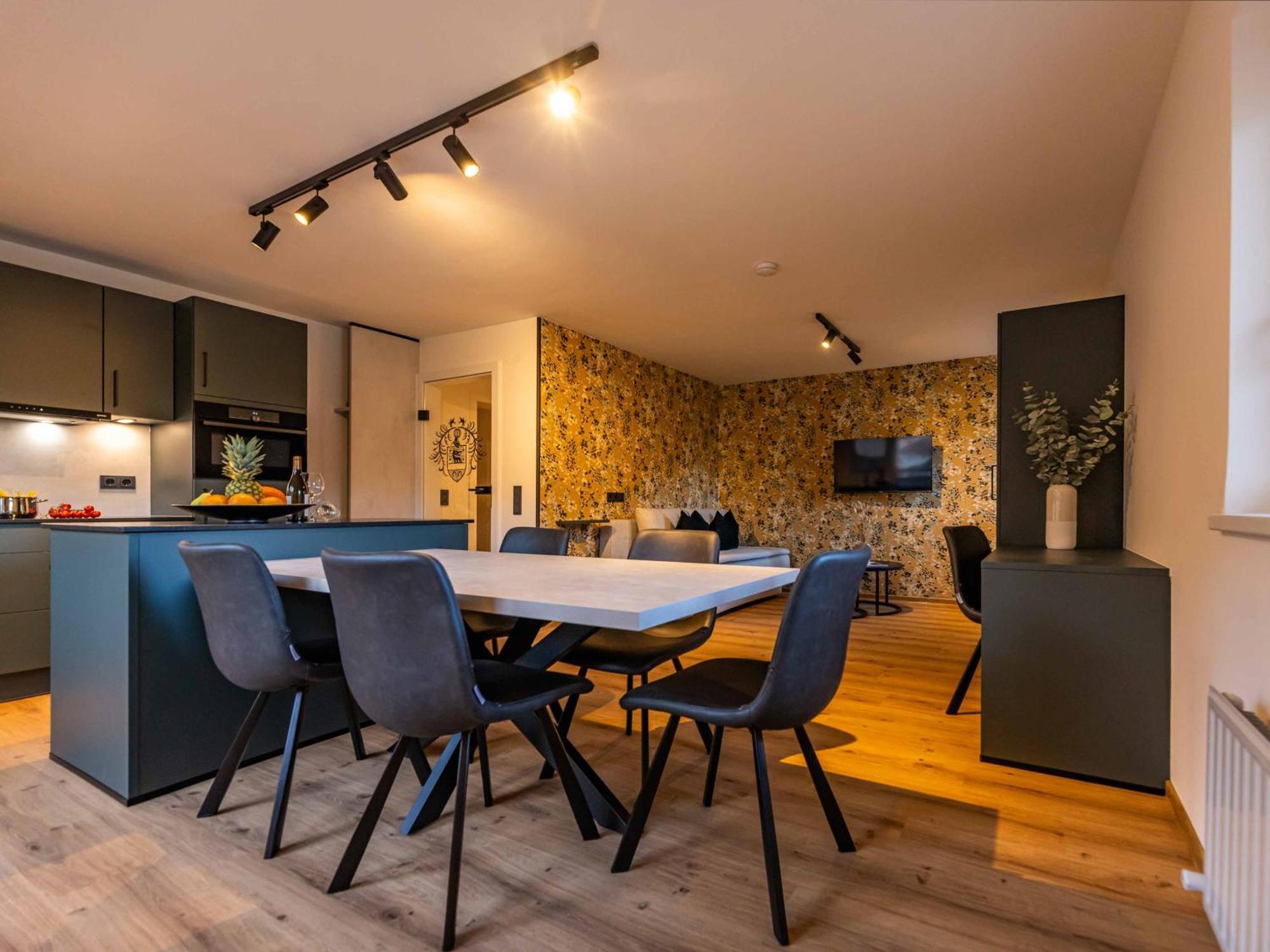 New! Tevini Alpine Apartments By We Rent Zell am See Room photo